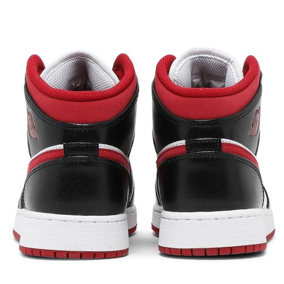 Air Jordan - Picture 5 of 12